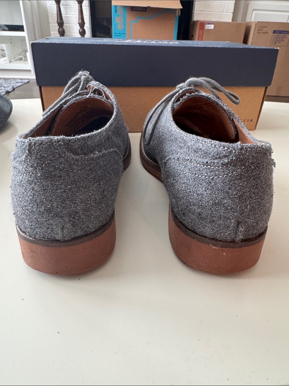 Bass Grey Wool Derby Shoes with Tan Sole - Picture 4 of 8